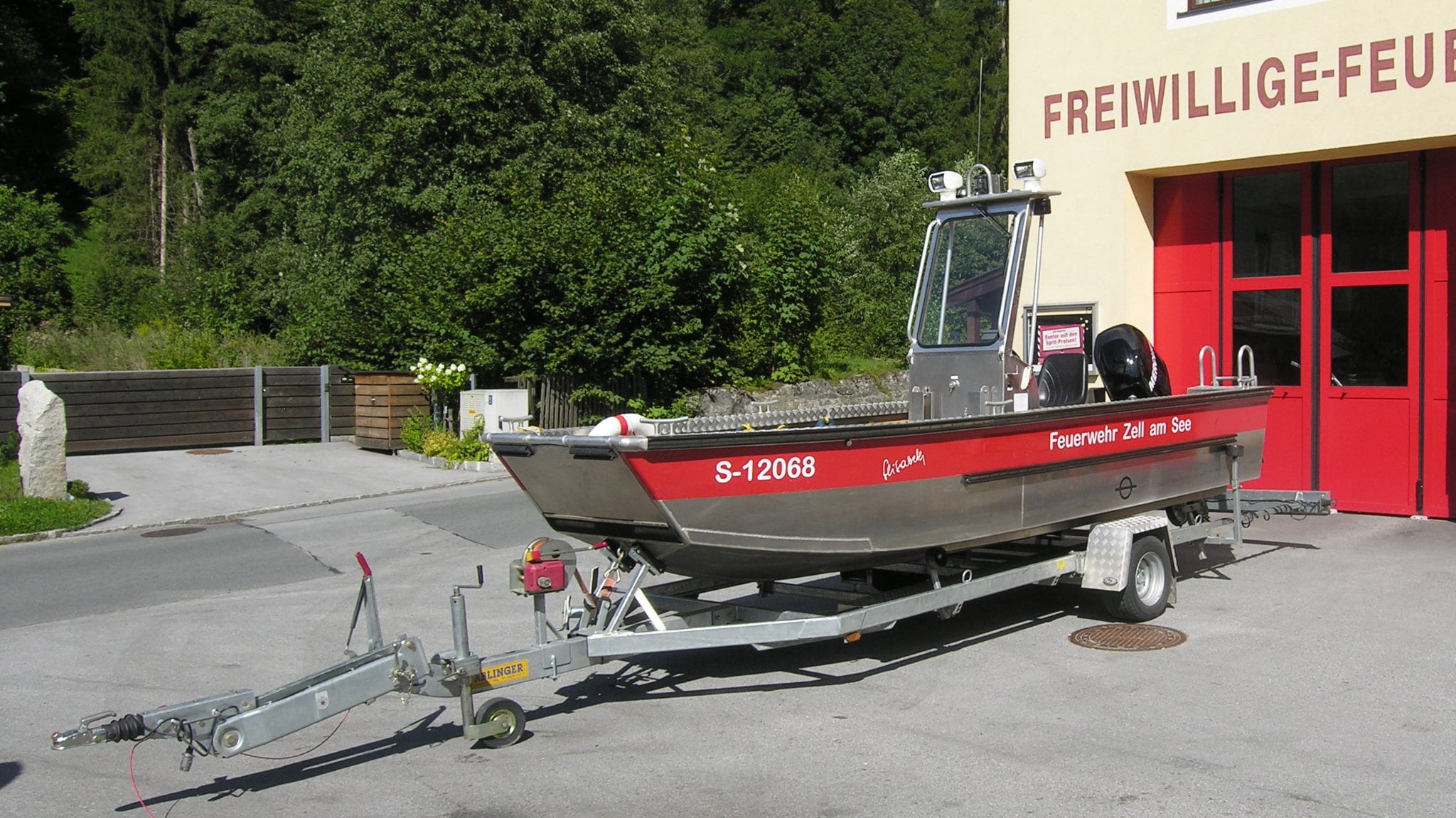 Freiwillige Feuerwehr Zell am See - Ausrüstung - Boote