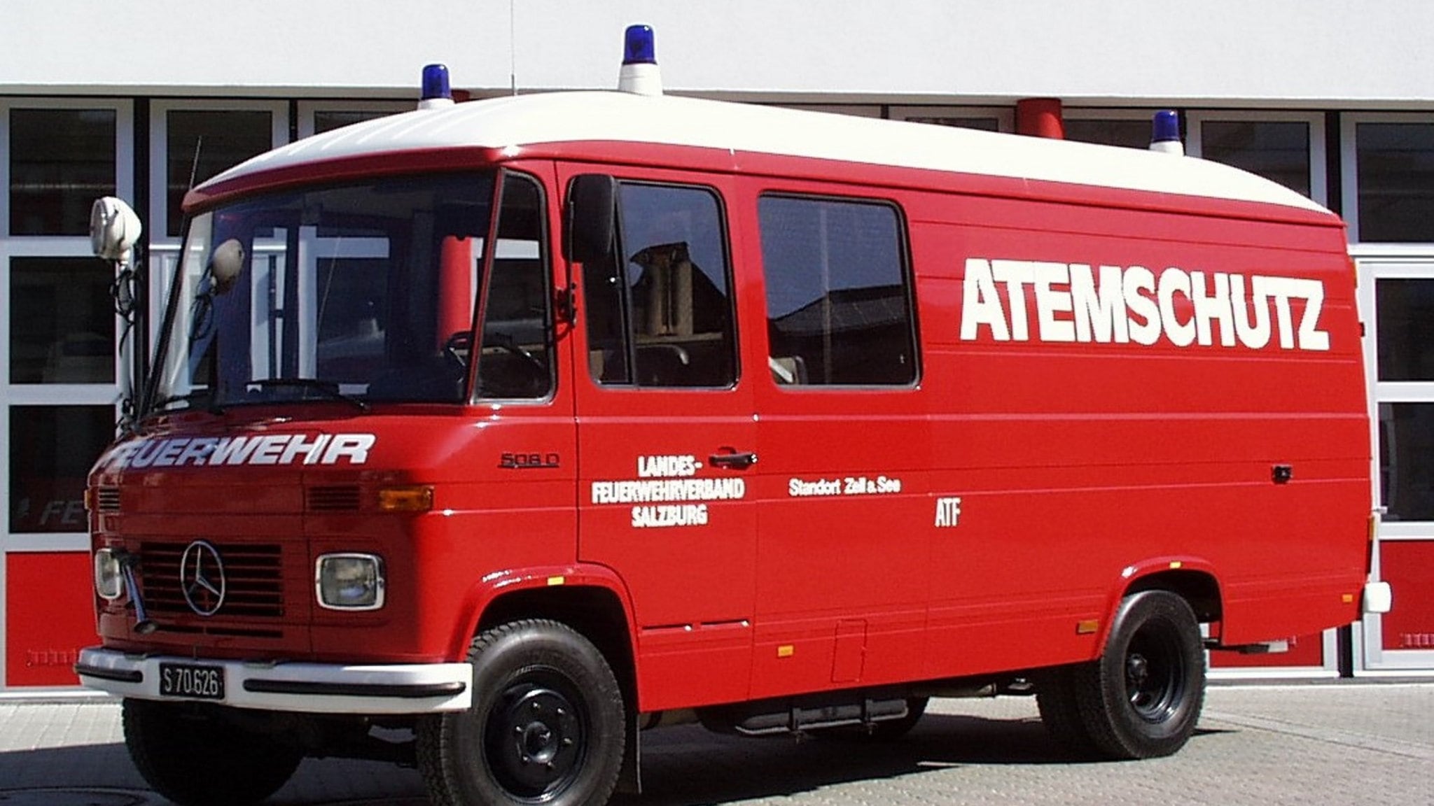 Freiwillige Feuerwehr Zell am See - Ausrüstung - Fahrzeug-Archiv